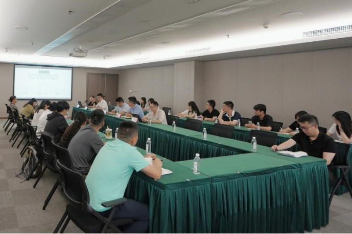 省人生就是博尊龙凯时集团举行战略投资专题培训